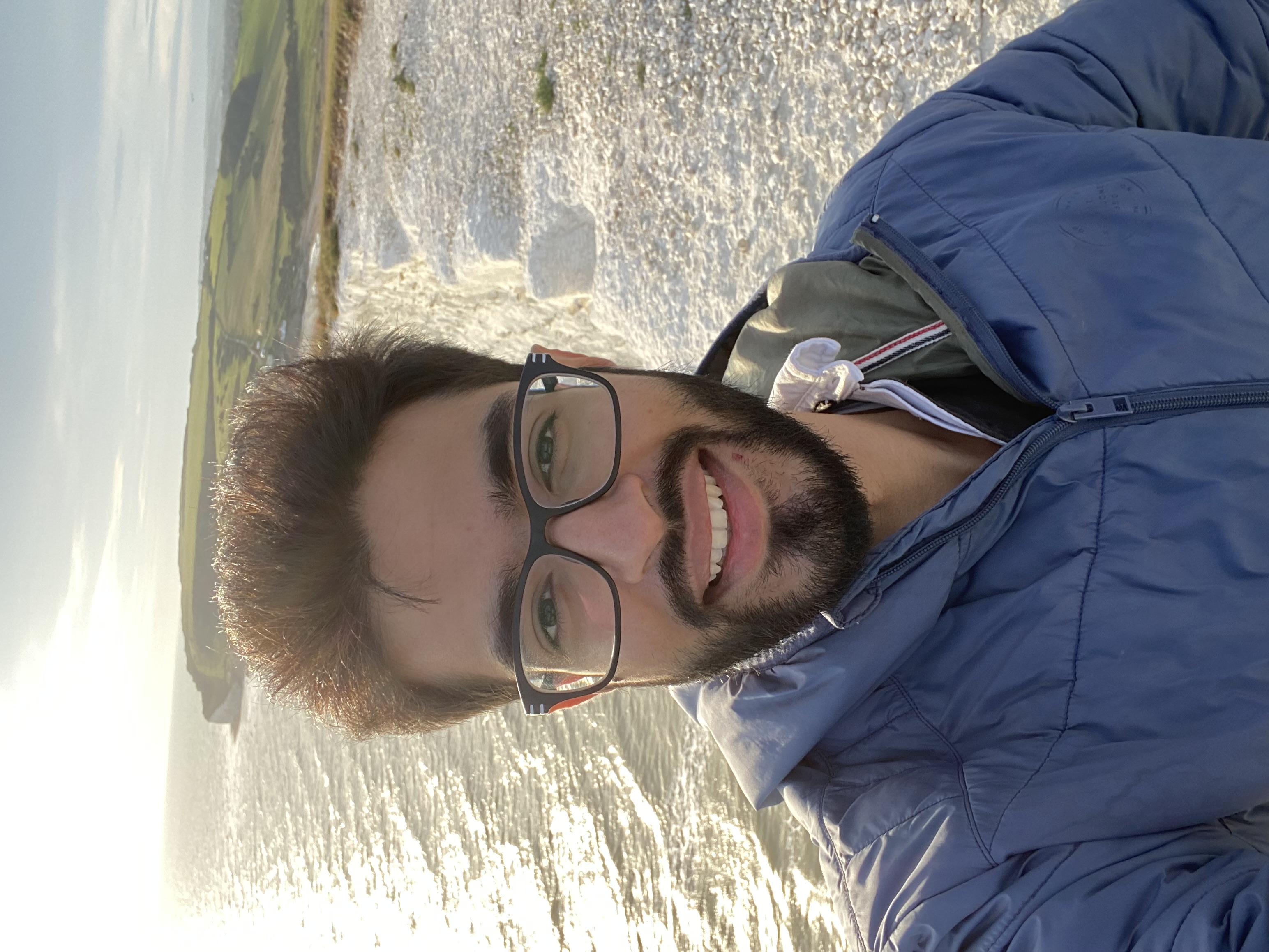 Hummd is a research assistant in applied mathematics for economic systems at Imperial College London.